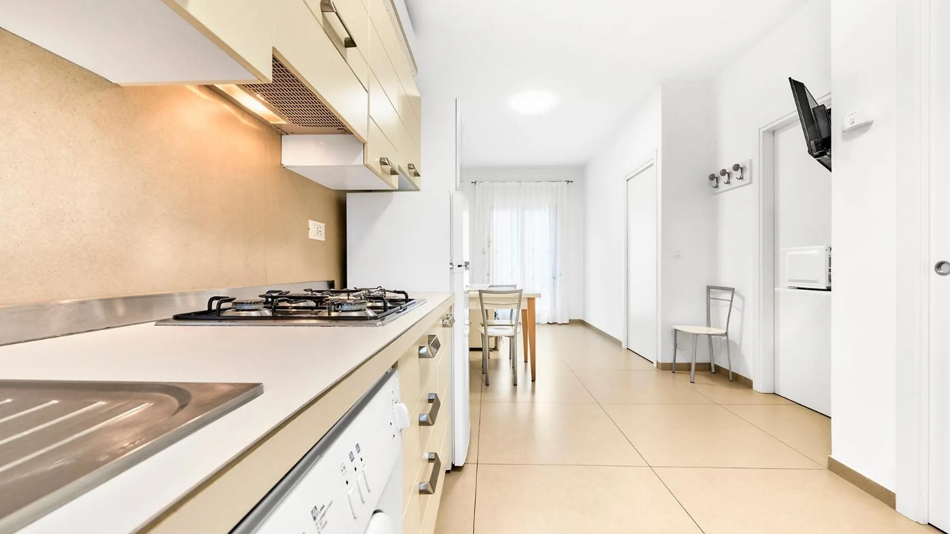 Jesolo Sun Beach House - Host Solution Apartmán