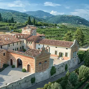  Farm stay Palazzo Montanari Art & Wine Relais